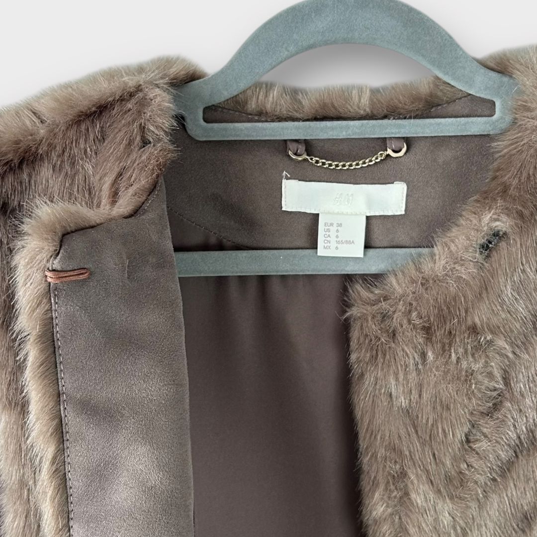 H&M Faux Fur Vest - 10