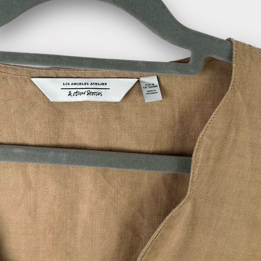 &amp; Other Stories Buttoned Linen Crop Top - 10