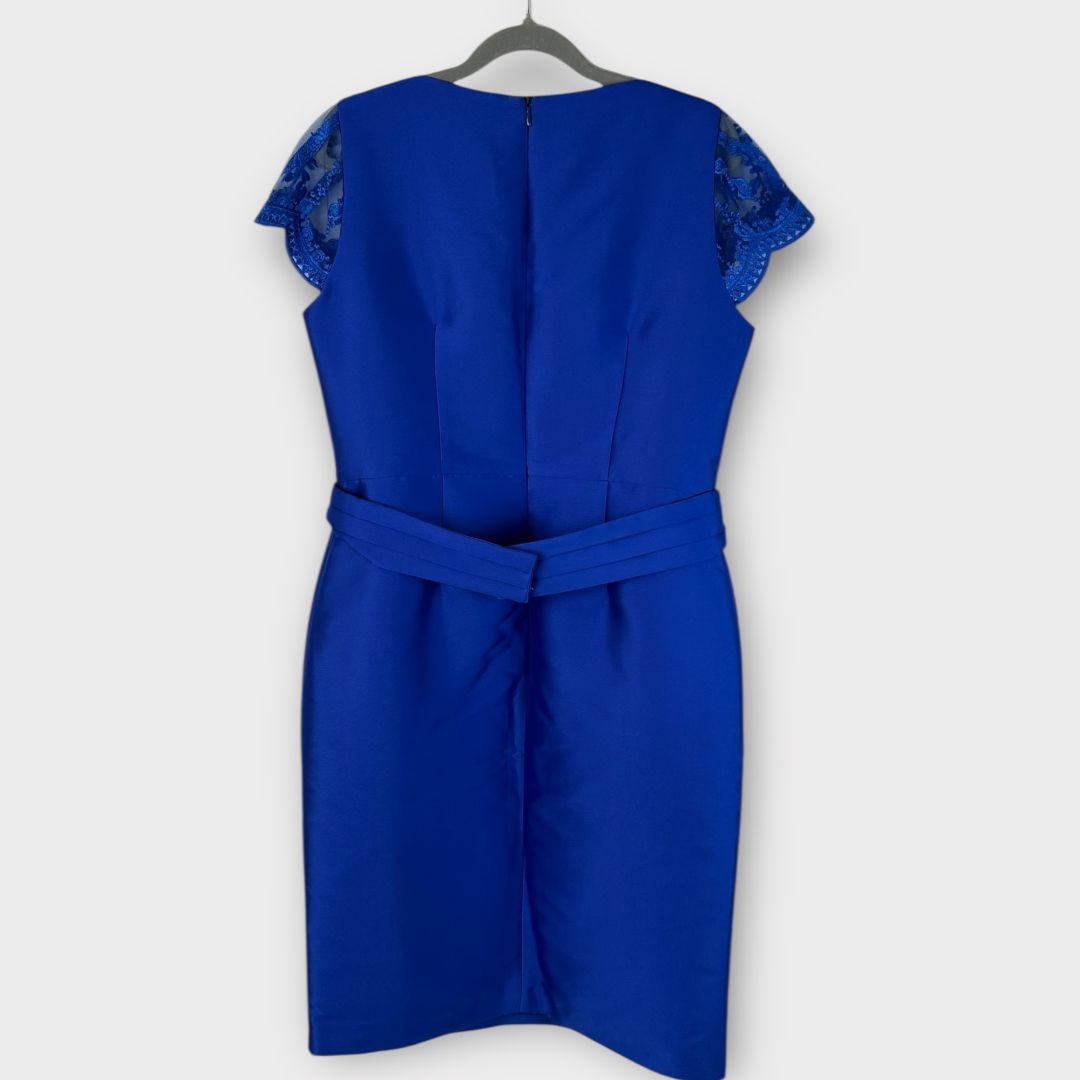 Evassè Lace Dress - 14