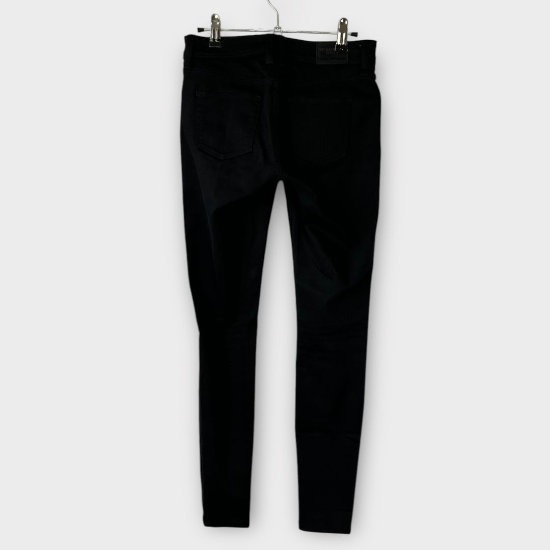 Burberry Skinny Low Rise Jeans - 8 (25)