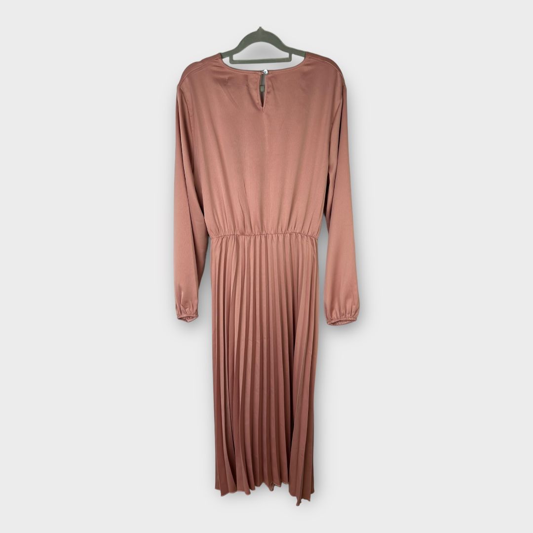 Foreva Young Satin Pleated Midi Dress - XL (16)
