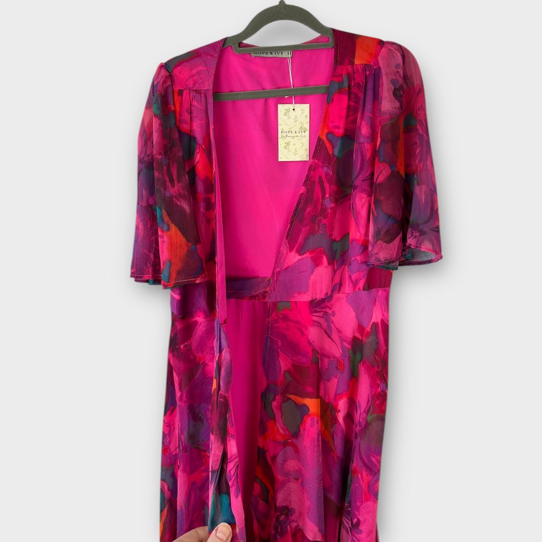 Hope &amp; Ivy The Corinne Flutter Sleeve Maxi Wrap Dress with Tie Waist - 10