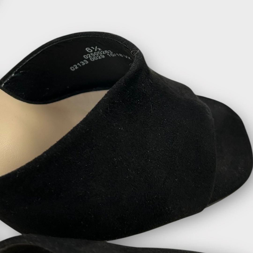 M&amp;S Suede Strappy Heeled Sandals - 6.5/39.5