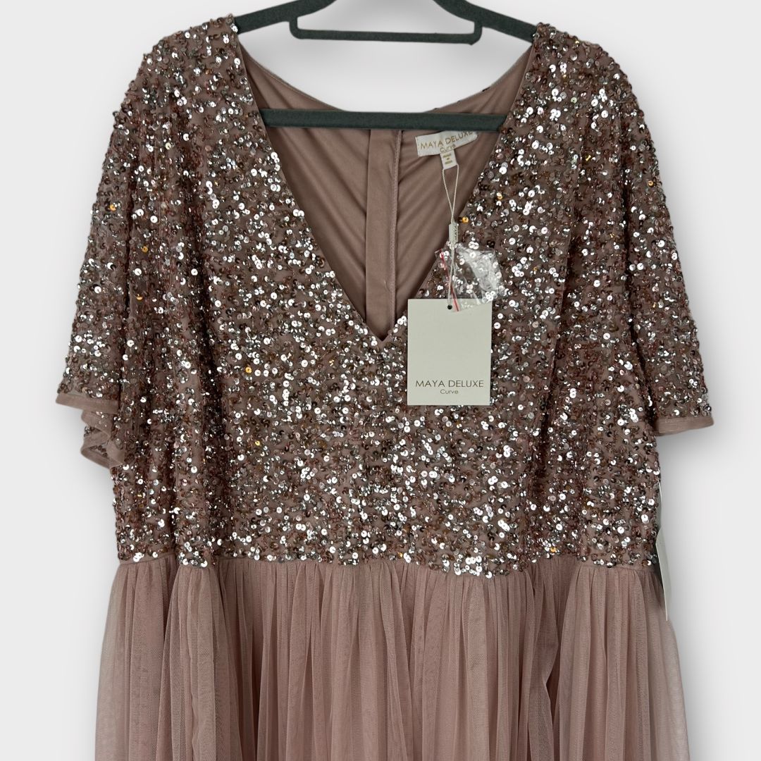 Maya curve sequin maxi dress 2025