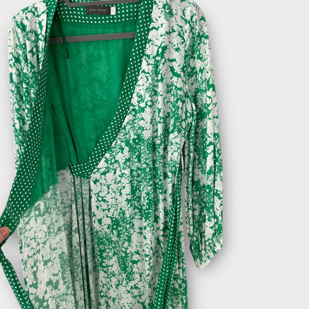 Mint Velvet Hetty Print Wrap Dress - 6