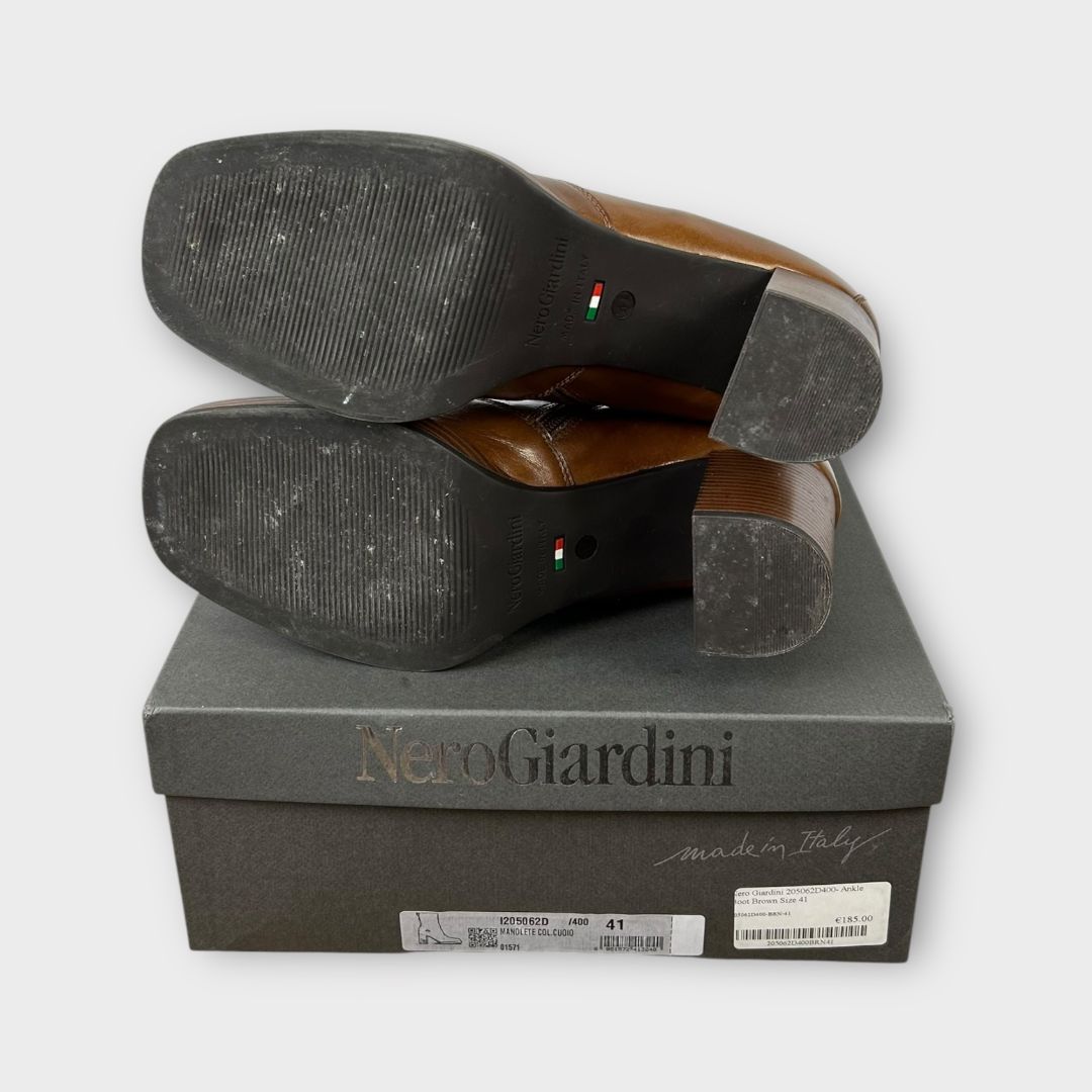Nero Giardini Leather Boots - 8/41