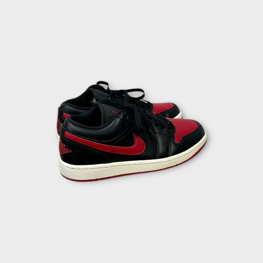 Nike Air Jordan 1 Low Black / Gym Red Sail - 7/40