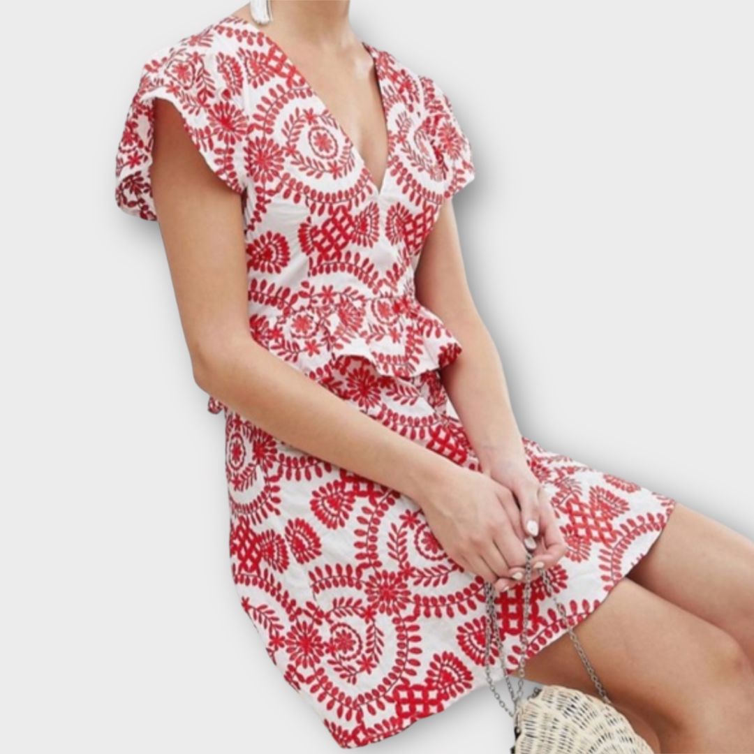 Pretty Little Thing Floral Embroidered Mini Dress - 6