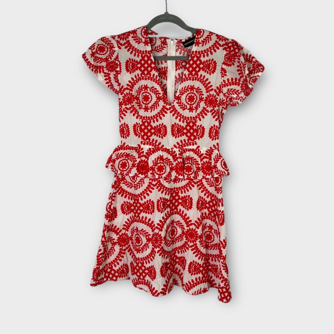 Pretty Little Thing Floral Embroidered Mini Dress - 6
