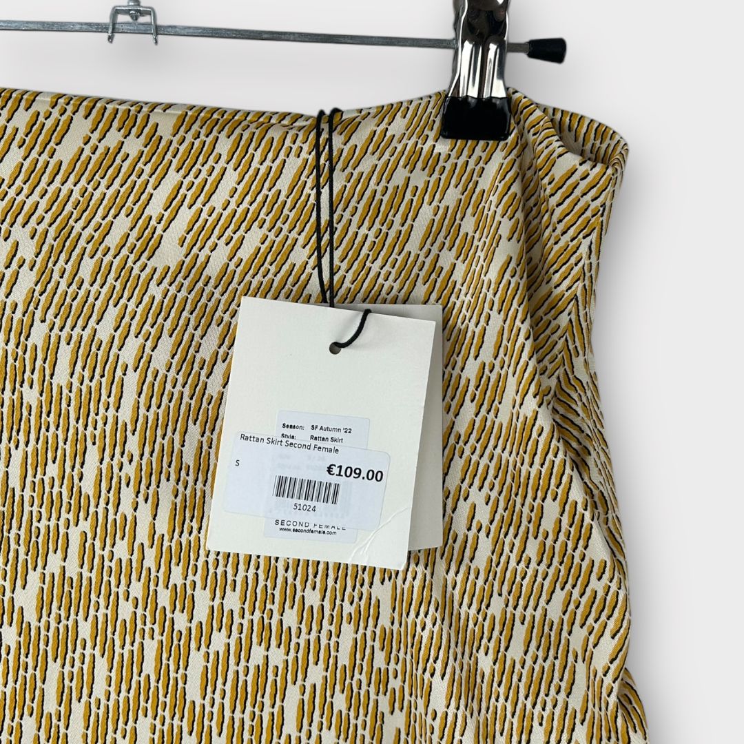 Second Female Rattan Skirt - 10 (S)