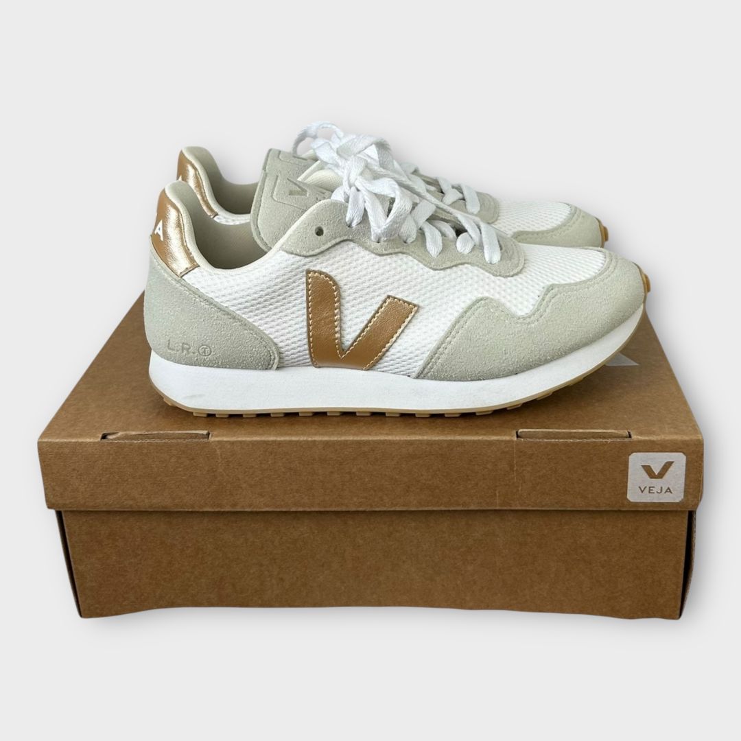 Veja SDU Alveomesh Platine Trainers - 3/36